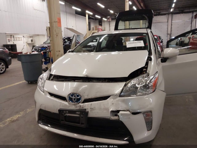 Toyota Prius Four 2015 JTDKN3DU7F0459219 Image 6