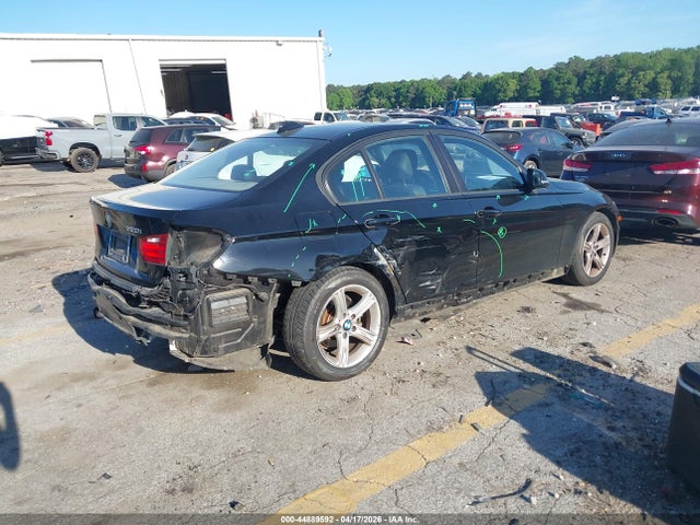 Aukcja sprzedaży 2014 Bmw 320i, vin: WBA3B1G56ENS77385, numer aukcji: 44889592