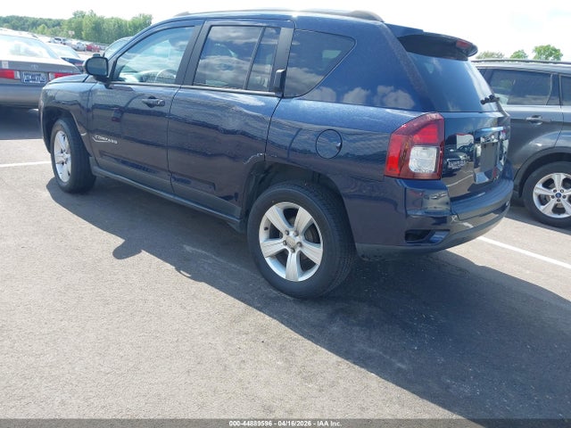 2014 Jeep Compass Sport მანქანა იყიდება აუქციონზე, vin: 1C4NJCBB3ED819331, აუქციონის ნომერი: 44889596