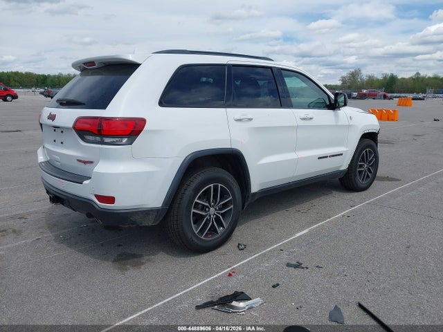 44889606 :رقم المزاد ، 1C4RJFLG7JC333294 vin ، 2018 Jeep Grand Cherokee Trailhawk 4x4 مزاد بيع