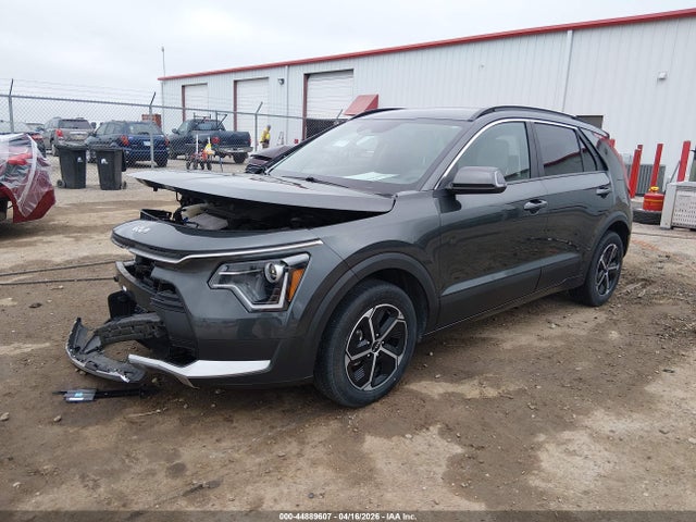 KIA NIRO EX 2024 KNDCR3LE0R5161914 Image 2