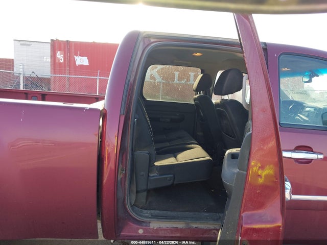 44889611 :رقم المزاد ، 1GT120CG5EF121263 vin ، 2014 Gmc Sierra 2500hd Sle مزاد بيع