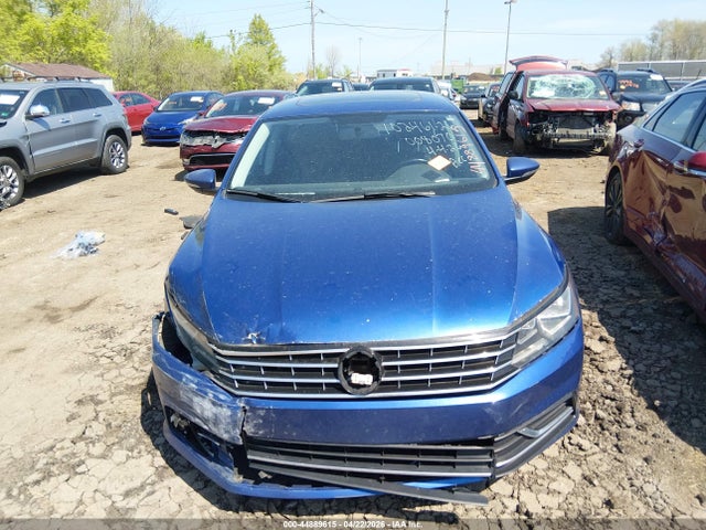 Продажа на аукционе авто 2017 Volkswagen Passat 1.8t Se, vin: 1VWBT7A33HC008070, номер лота: 44889615
