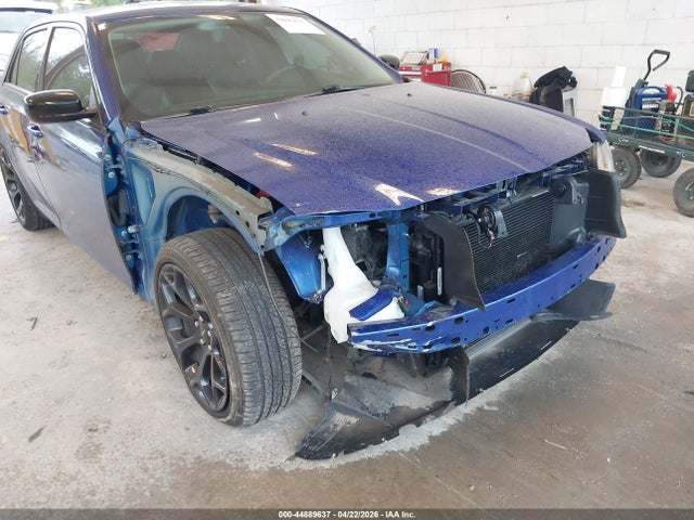 44889637 :رقم المزاد ، 2C3CCAAG9KH740767 vin ، 2019 Chrysler 300 Touring مزاد بيع