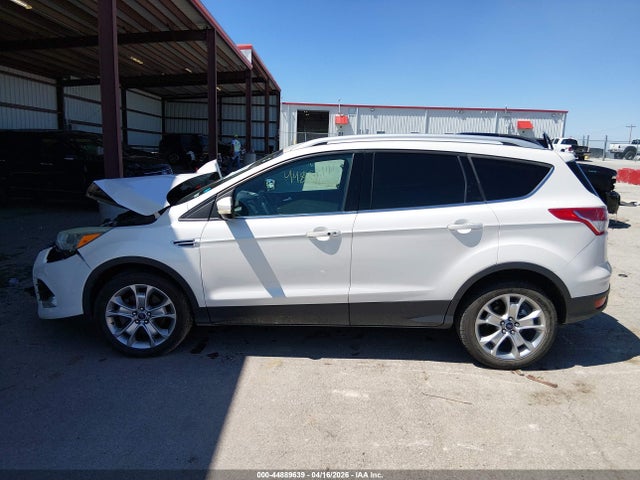 44889639 :رقم المزاد ، 1FMCU9J97EUA62123 vin ، 2014 Ford Escape Titanium مزاد بيع