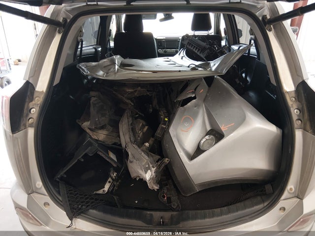 44889659 :رقم المزاد ، JTMRJREV7JD210733 vin ، 2018 Toyota Rav4 Hybrid Xle مزاد بيع