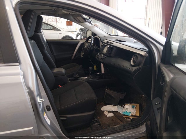 44889659 :رقم المزاد ، JTMRJREV7JD210733 vin ، 2018 Toyota Rav4 Hybrid Xle مزاد بيع
