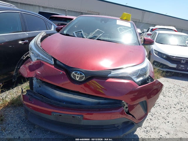 JTNKHMBX6K1022094 Toyota C-HR LE