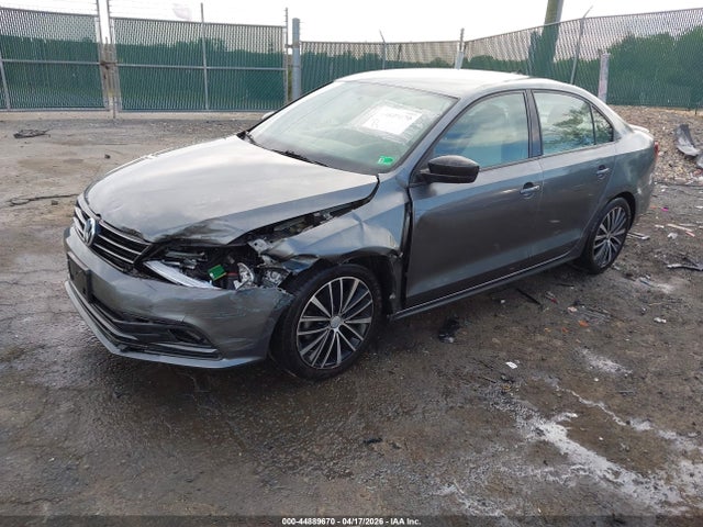44889670 :رقم المزاد ، 3VWD17AJ0HM404548 vin ، 2017 Volkswagen Jetta 1.8t Sport مزاد بيع