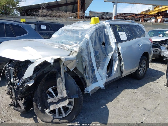 5N1AR2MN2FC707731 Nissan Pathfinder Sv