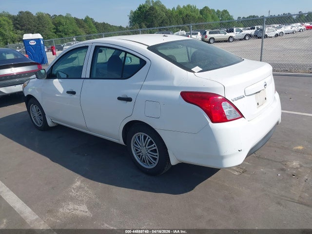 Aukcja sprzedaży 2017 Nissan Versa 1.6 S, vin: 3N1CN7AP4HL818044, numer aukcji: 44889740