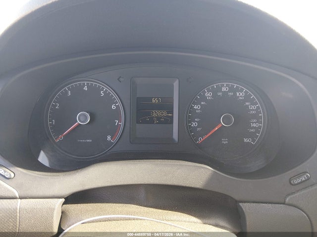 2014 Volkswagen Jetta 2.0l S მანქანა იყიდება აუქციონზე, vin: 3VW2K7AJ5EM257952, აუქციონის ნომერი: 44889755