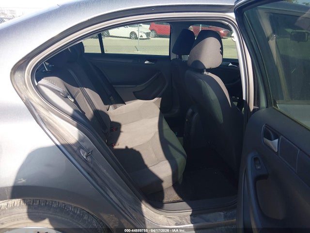 2014 Volkswagen Jetta 2.0l S მანქანა იყიდება აუქციონზე, vin: 3VW2K7AJ5EM257952, აუქციონის ნომერი: 44889755