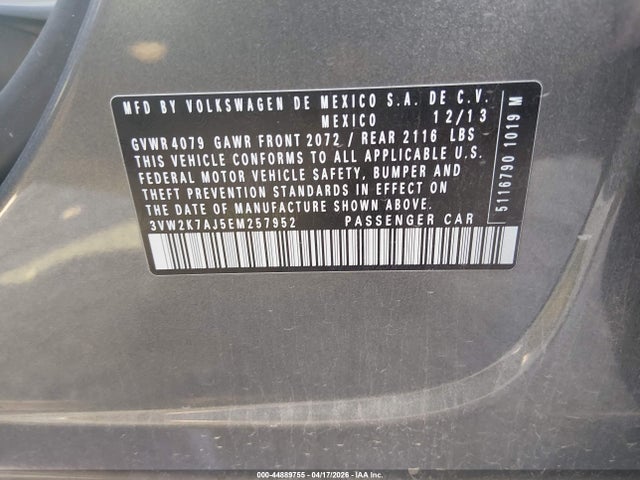 2014 Volkswagen Jetta 2.0l S მანქანა იყიდება აუქციონზე, vin: 3VW2K7AJ5EM257952, აუქციონის ნომერი: 44889755