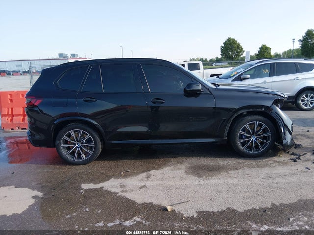 44889763 :رقم المزاد ، 5UXJU4C09P9N82647 vin ، 2023 Bmw X5 M50i مزاد بيع