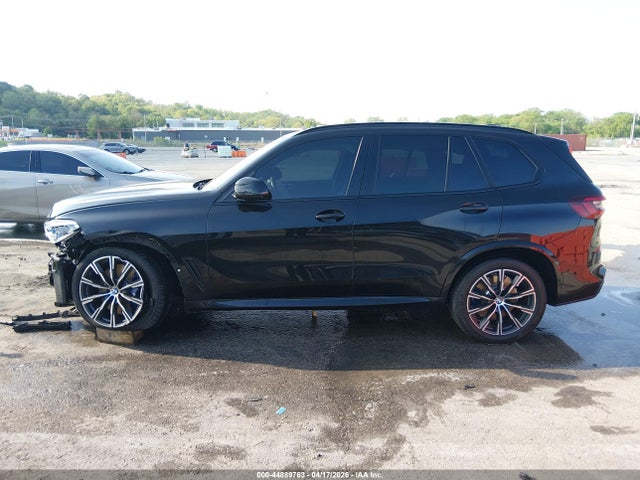 44889763 :رقم المزاد ، 5UXJU4C09P9N82647 vin ، 2023 Bmw X5 M50i مزاد بيع