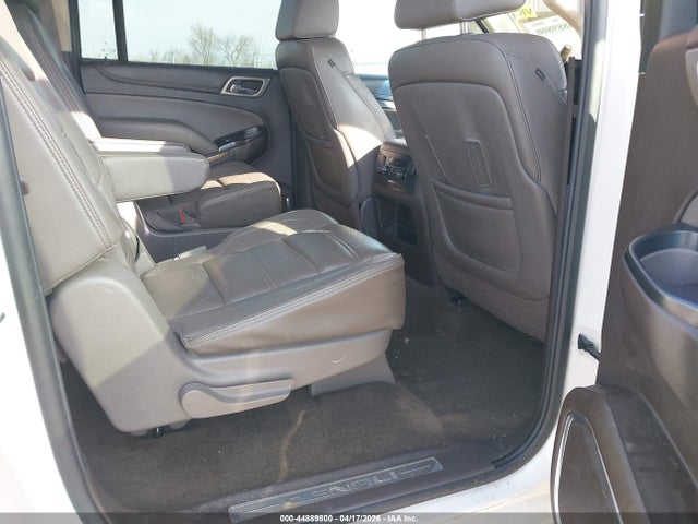 Продажа на аукционе авто 2015 Gmc Yukon Xl 1500 Denali, vin: 1GKS2JKJ6FR724556, номер лота: 44889800