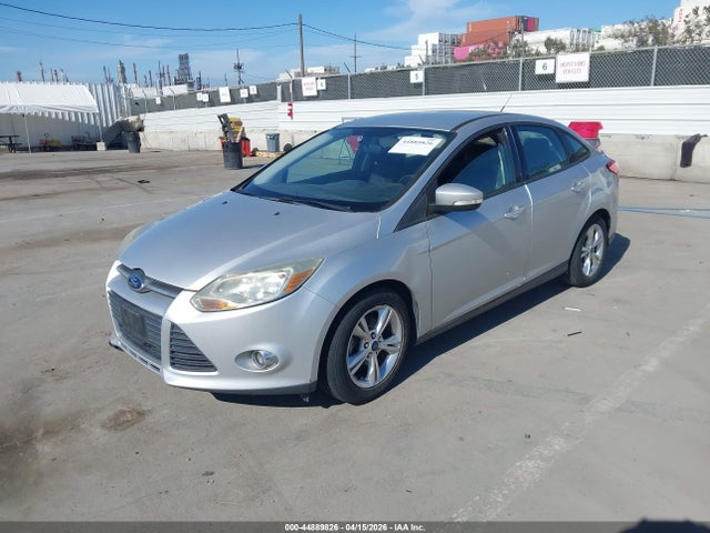 2014 FORD FOCUS 1FADP3F27EL185263 Photo 1