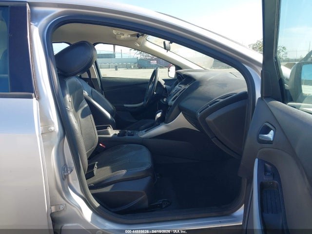 2014 FORD FOCUS 1FADP3F27EL185263 Photo 4