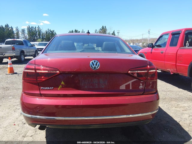 44889829 :رقم المزاد ، 1VWLA7A34KC005809 vin ، 2019 Volkswagen Passat 2.0t Wolfsburg Edition مزاد بيع