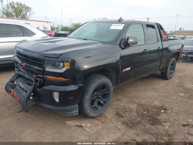 2017 Chevrolet Silverado 1500 2lt მანქანა იყიდება აუქციონზე, vin: 1GCVKREC0HZ332390, აუქციონის ნომერი: 44889834