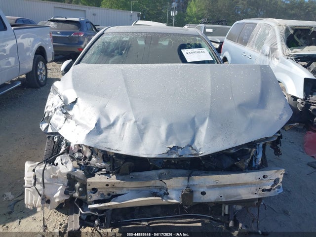 Продажа на аукционе авто 2021 Toyota Camry Xle Hybrid, vin: 4T1F31AK9MU561217, номер лота: 44889846