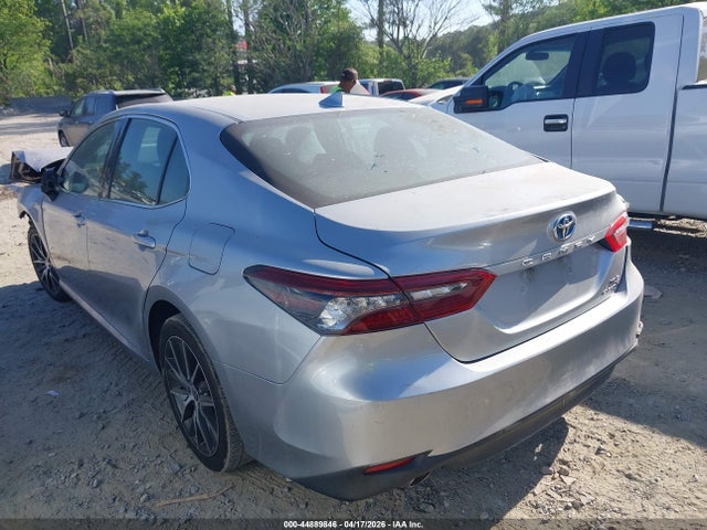 Продажа на аукционе авто 2021 Toyota Camry Xle Hybrid, vin: 4T1F31AK9MU561217, номер лота: 44889846