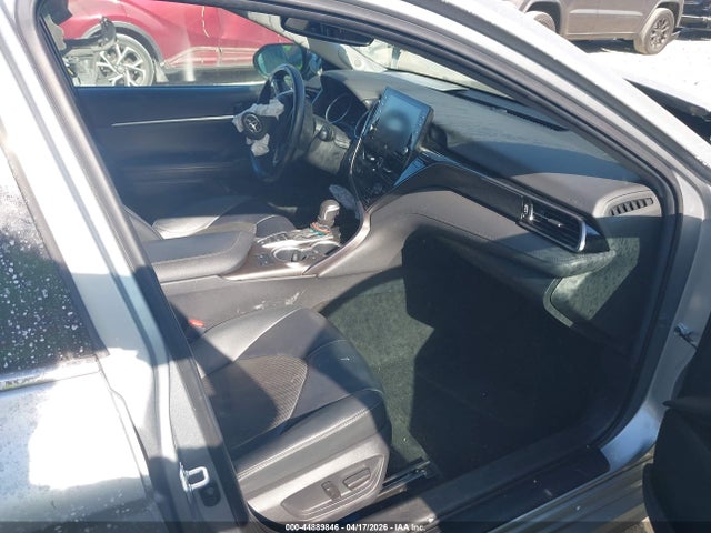 Продажа на аукционе авто 2021 Toyota Camry Xle Hybrid, vin: 4T1F31AK9MU561217, номер лота: 44889846