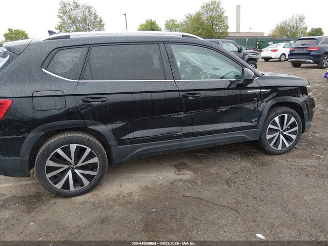 3VVEX7B22RM125120 Volkswagen Taos 1.5t Se