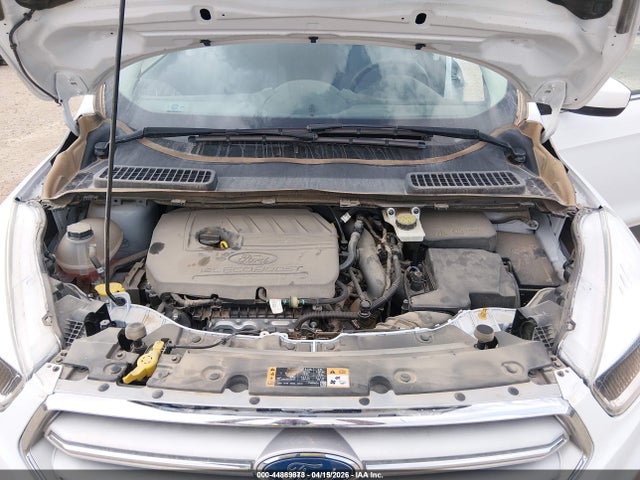 1FMCU9GD4JUD08745 Ford ESCAPE SE