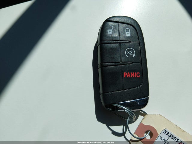 44889900 :رقم المزاد ، ZACCJBBBXJPJ44216 vin ، 2018 Jeep Renegade Latitude 4x4 مزاد بيع