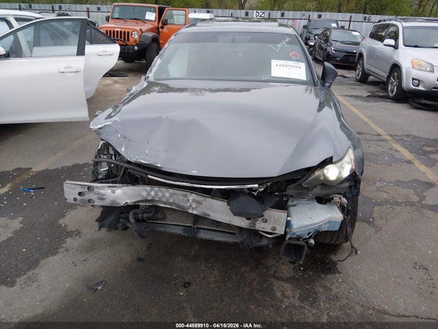 44889910 :رقم المزاد ، JTHBA1D20G5035088 vin ، 2016 Lexus Is 200t مزاد بيع