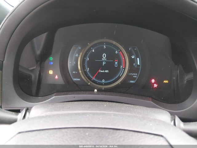 44889910 :رقم المزاد ، JTHBA1D20G5035088 vin ، 2016 Lexus Is 200t مزاد بيع