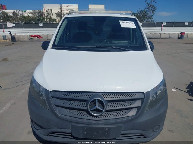 44889913 :رقم المزاد ، WD3PG2EA5H3270885 vin ، 2017 Mercedes-benz Metris مزاد بيع