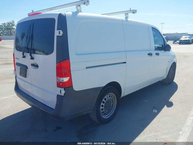 44889913 :رقم المزاد ، WD3PG2EA5H3270885 vin ، 2017 Mercedes-benz Metris مزاد بيع