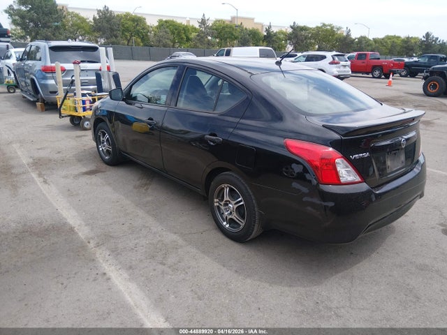 3N1CN7AP8JL839520 Nissan Versa 1.6 S+