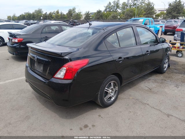 3N1CN7AP8JL839520 Nissan Versa 1.6 S+
