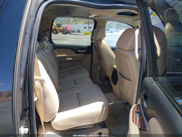 2007 Chevrolet Avalanche 1500 Ltz მანქანა იყიდება აუქციონზე, vin: 3GNEC12087G108167, აუქციონის ნომერი: 44889928