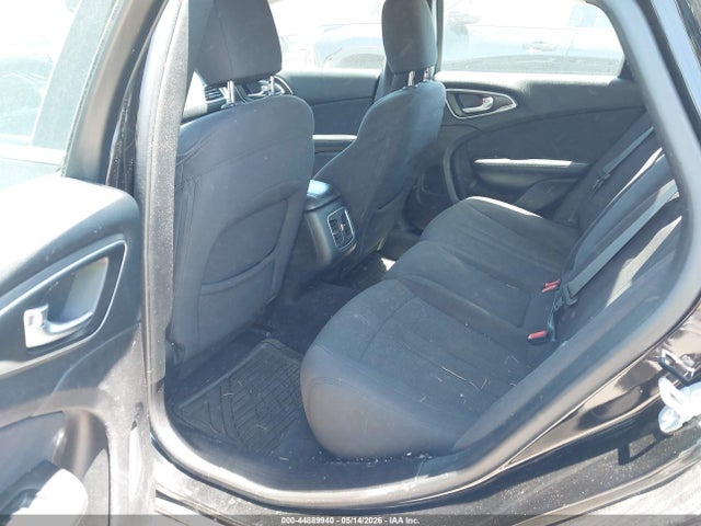 Продаж на аукціоні авто 2015 Chrysler 200 Limited, vin: 1C3CCCAB6FN640705, номер лоту: 44889940