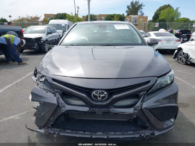 4T1G11AK7NU047040 Toyota CAMRY SE