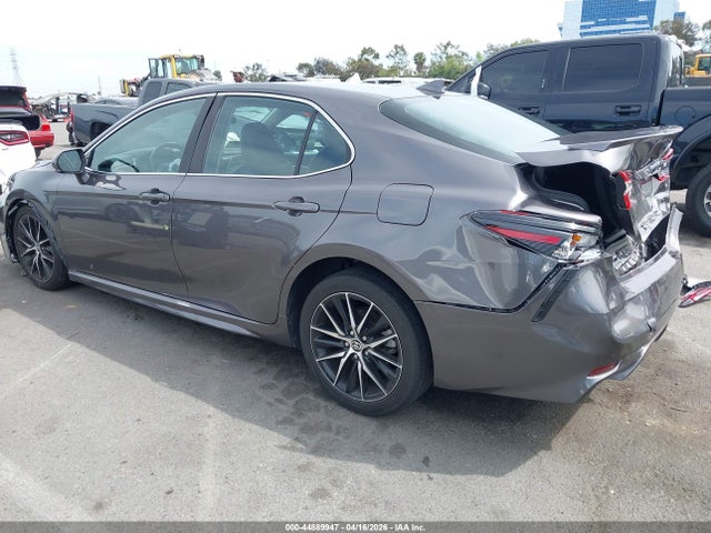 4T1G11AK7NU047040 Toyota CAMRY SE