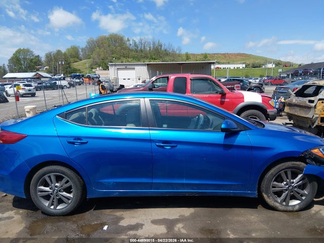 Продаж на аукціоні авто 2017 Hyundai Elantra Se, vin: 5NPD84LF3HH036877, номер лоту: 44890015