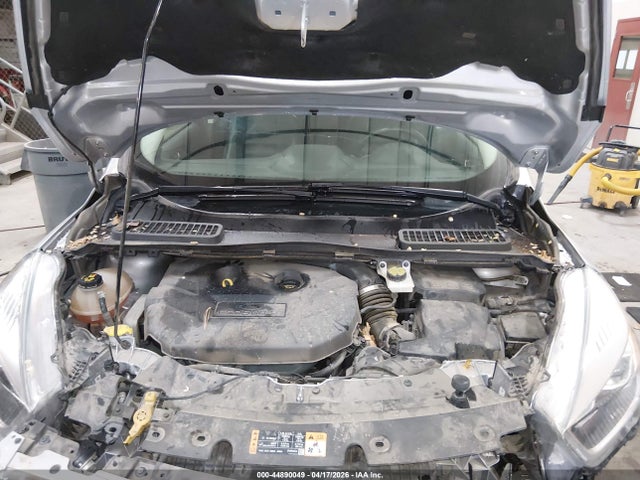 1FMCU9G95HUA72631 Ford ESCAPE SE