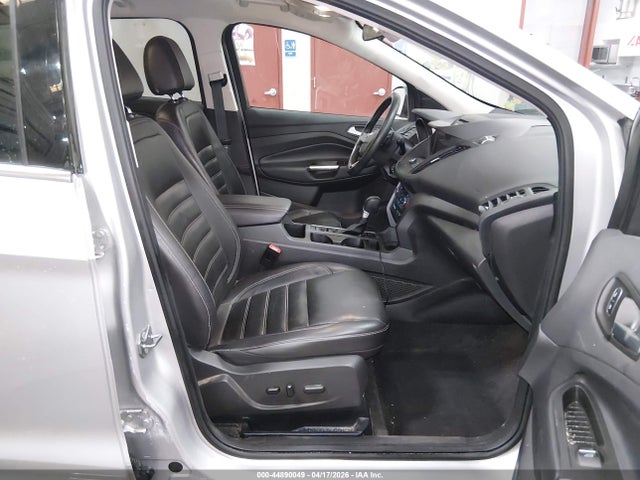1FMCU9G95HUA72631 Ford ESCAPE SE