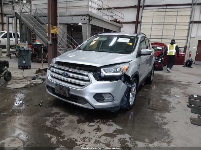 1FMCU9G95HUA72631 Ford ESCAPE SE