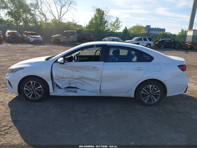 3KPF24AD0RE777392 KIA Forte Lxs