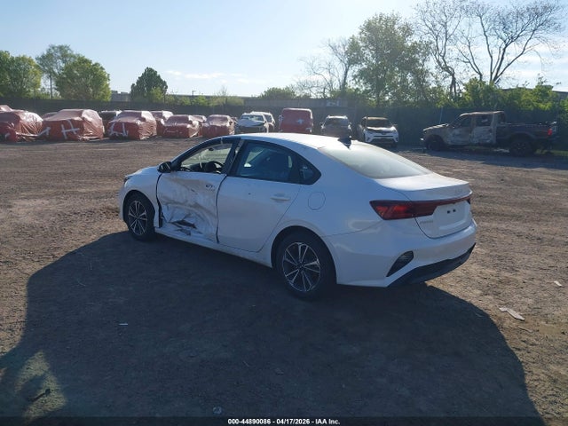3KPF24AD0RE777392 KIA Forte Lxs