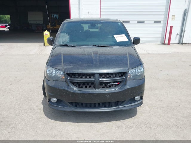 44890089 :رقم المزاد ، 2C4RDGEG8KR711870 vin ، 2019 Dodge Grand Caravan Gt مزاد بيع