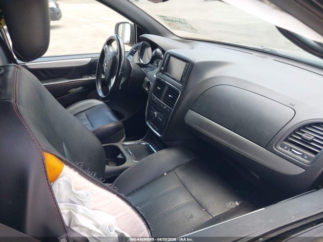 44890089 :رقم المزاد ، 2C4RDGEG8KR711870 vin ، 2019 Dodge Grand Caravan Gt مزاد بيع