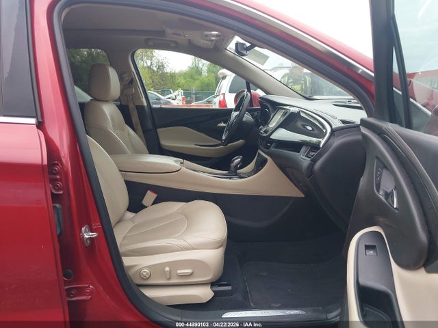 44890103 :رقم المزاد ، LRBFX1SA3JD027882 vin ، 2018 Buick Envision Essence مزاد بيع